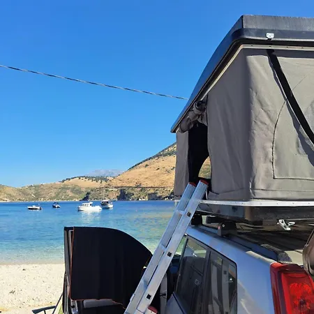 Lüks kamp alanı 4x4 Rooftent Camper Offroad Tiran
